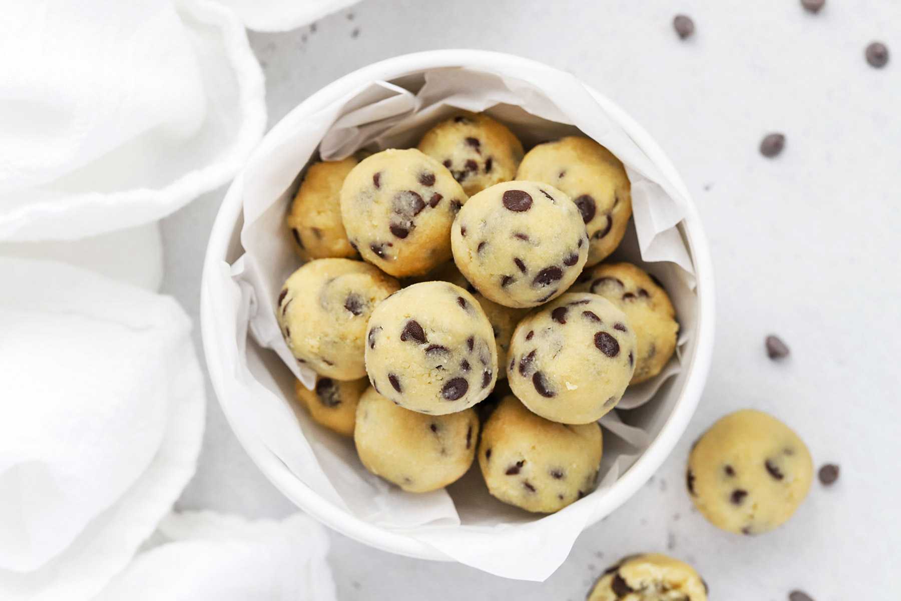 Healthy Almond Flour Cookie Dough: Vegan & Paleo Recipe